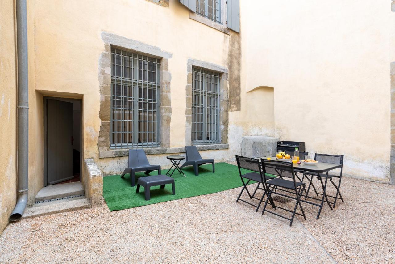Superbe Appartement Avec Cour Dans La Bastide カルカソンヌ エクステリア 写真